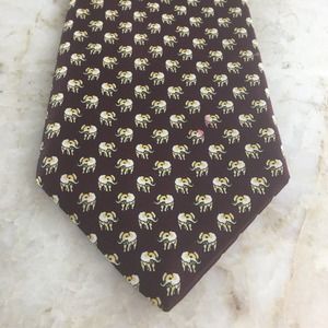DE AMANDA TIE WITH ELEPHANT PRINT